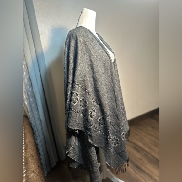 VTG Vintage Boru by Jimmy Hourihan Pancho wrap - Picture 6 of 14